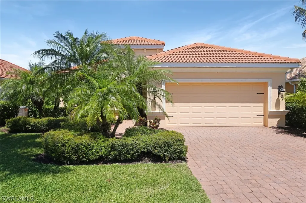 14483 Manchester Drive Naples FL 34114