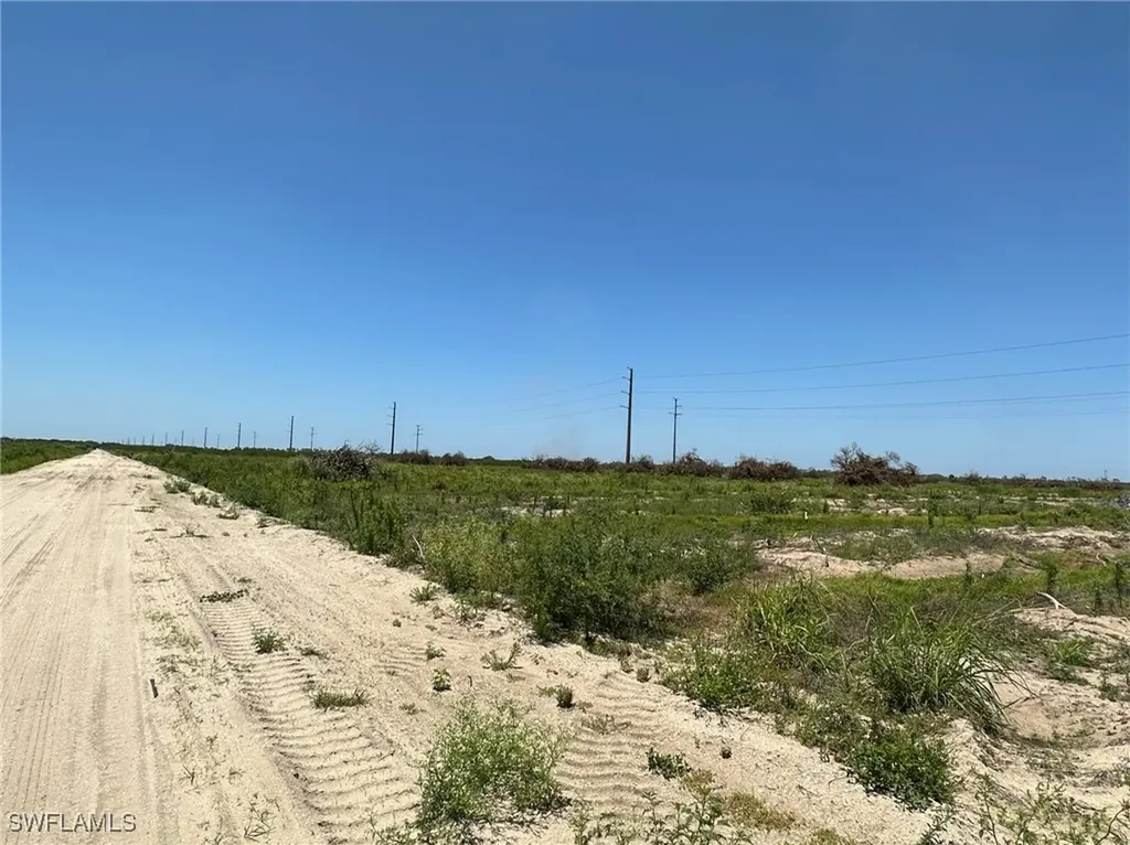 5th Road Labelle FL 33935