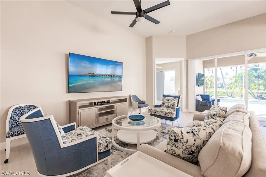 4353 Montalvo Court Naples FL 34109
