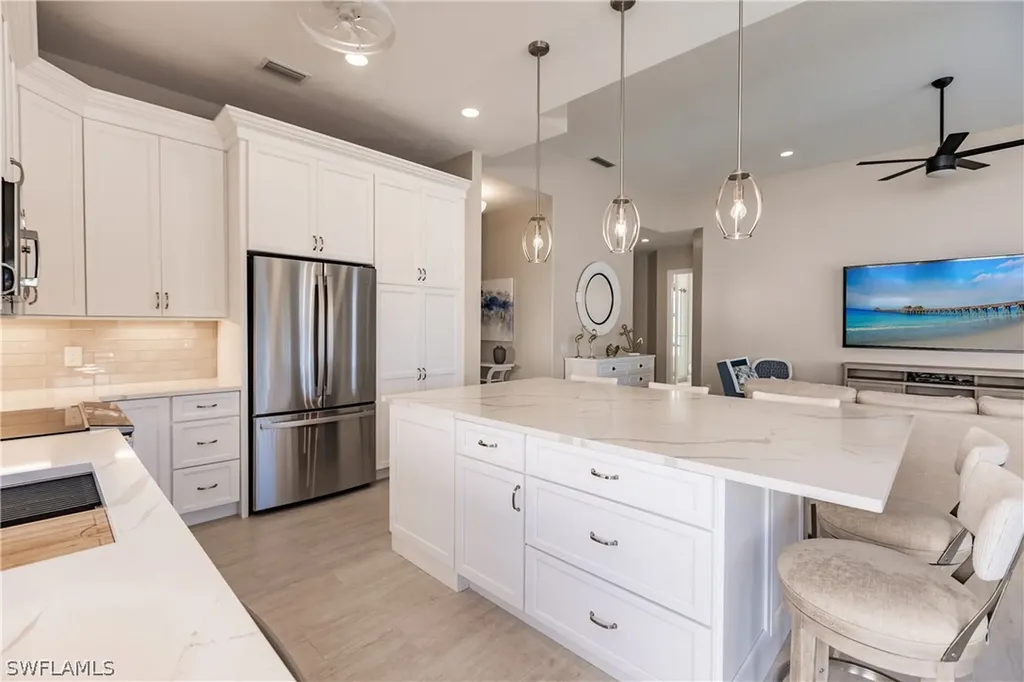 4353 Montalvo Court Naples FL 34109