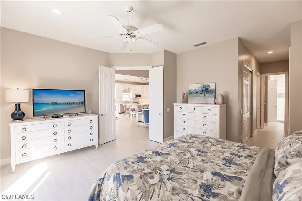 4353 Montalvo Court Naples FL 34109