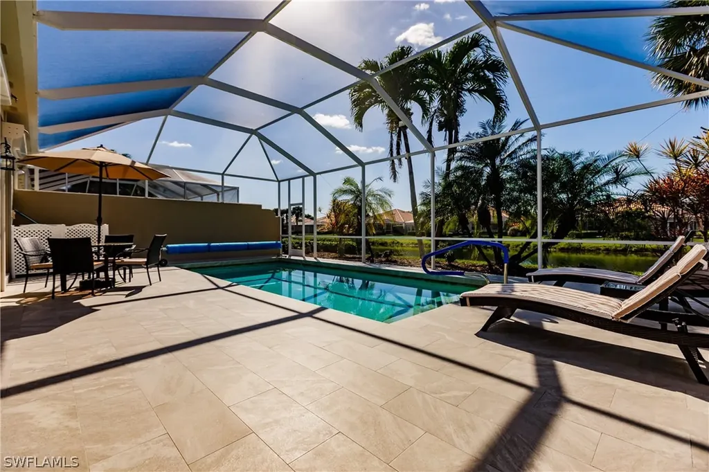 4353 Montalvo Court Naples FL 34109