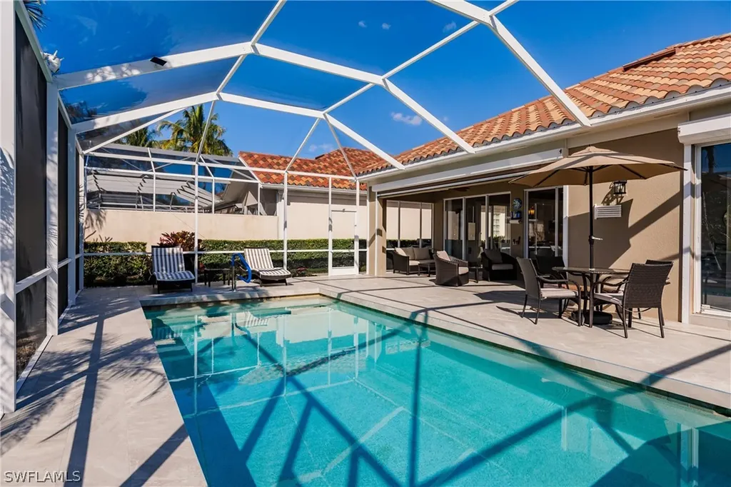 4353 Montalvo Court Naples FL 34109