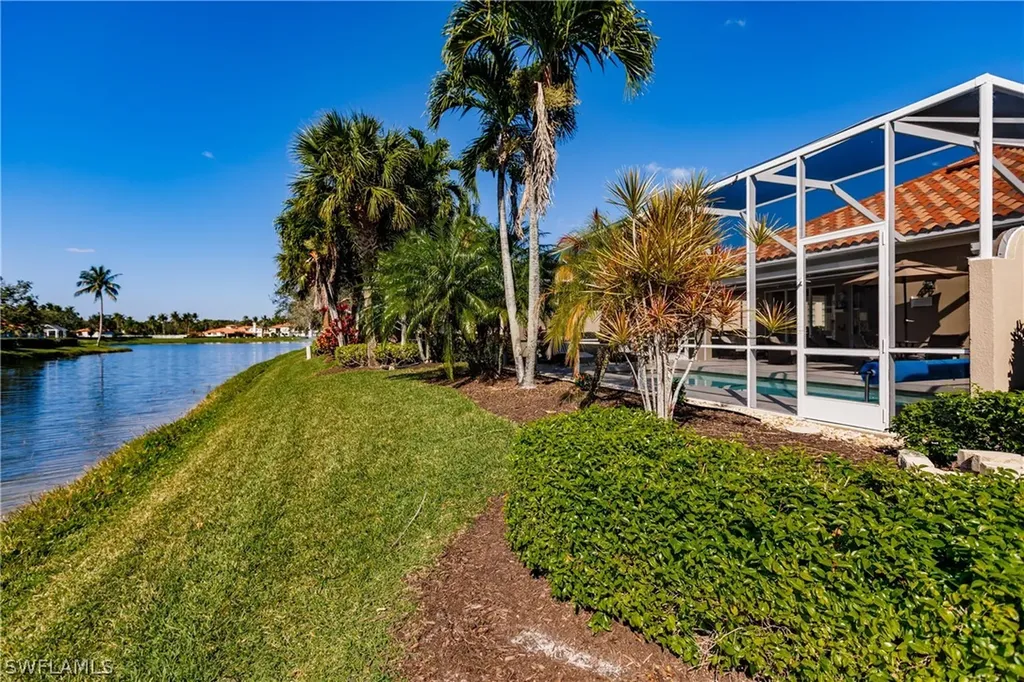 4353 Montalvo Court Naples FL 34109