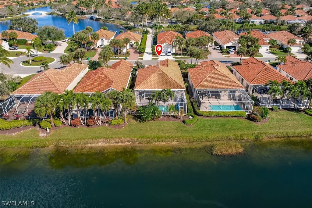 4353 Montalvo Court Naples FL 34109