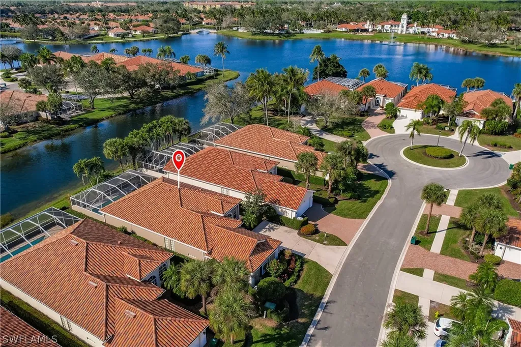 4353 Montalvo Court Naples FL 34109