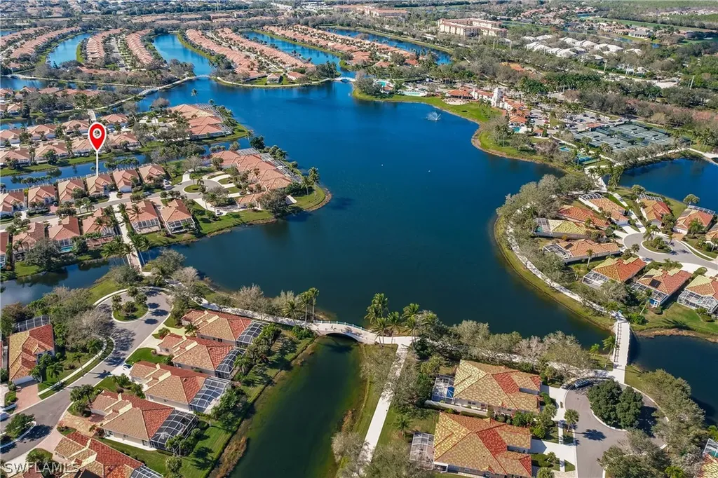 4353 Montalvo Court Naples FL 34109