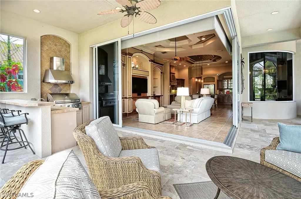 2982 Mona Lisa Boulevard Naples FL 34119