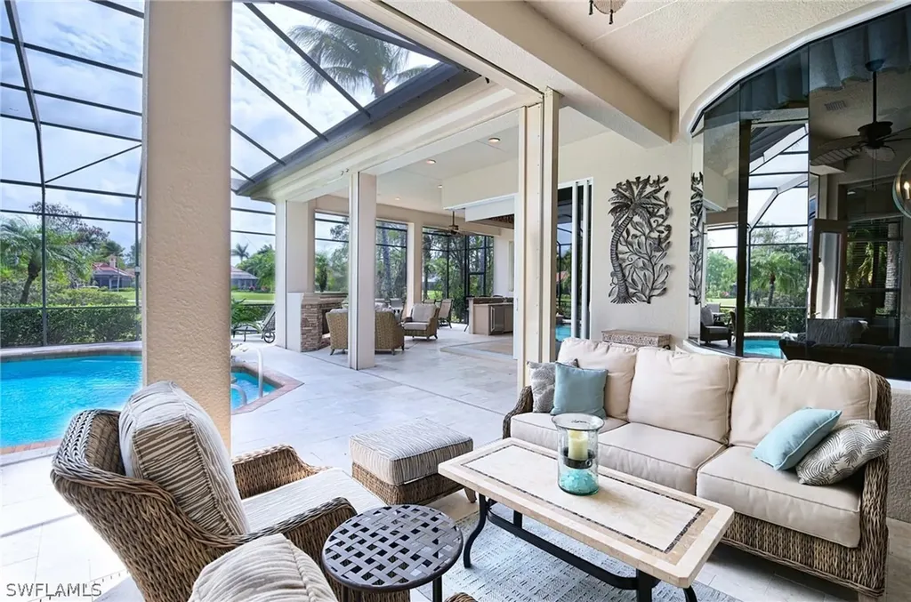2982 Mona Lisa Boulevard Naples FL 34119