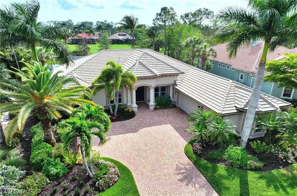 2982 Mona Lisa Boulevard Naples FL 34119