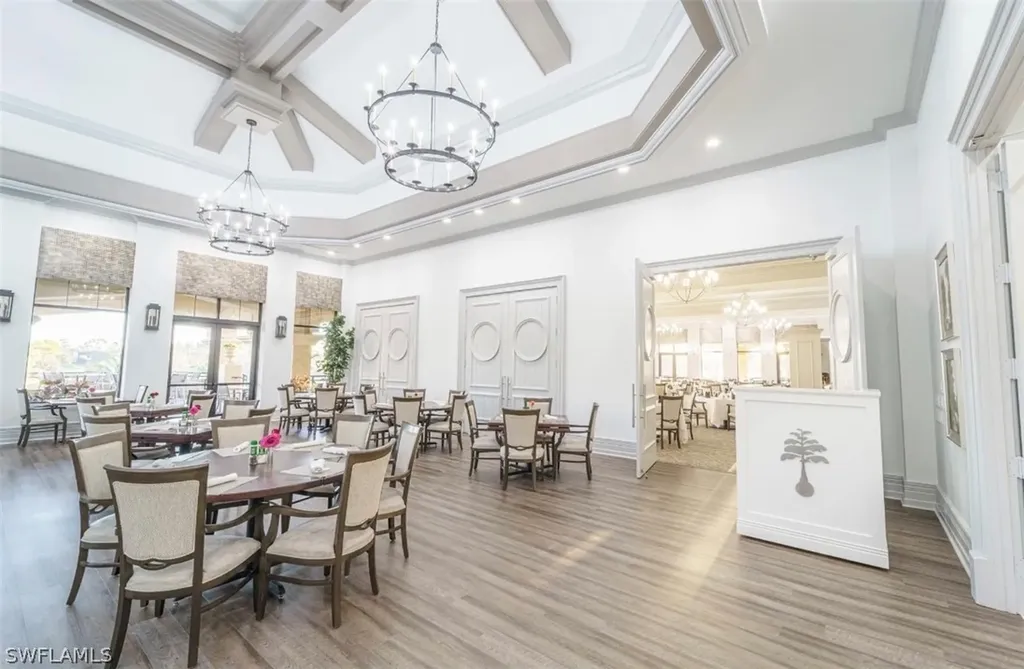 2982 Mona Lisa Boulevard Naples FL 34119