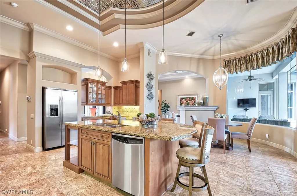 2982 Mona Lisa Boulevard Naples FL 34119