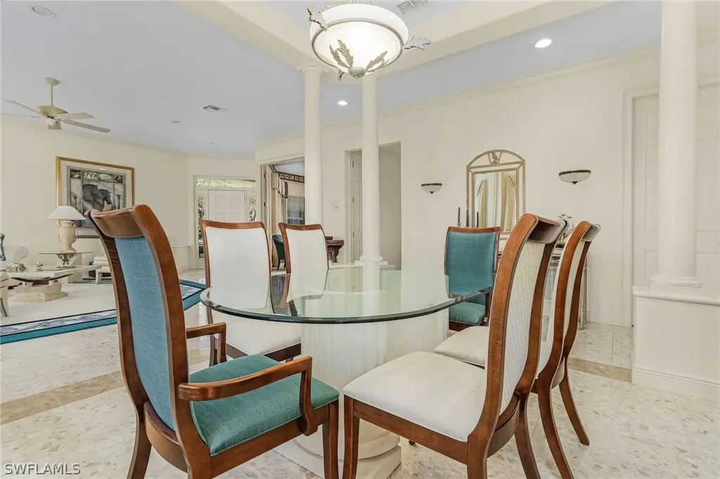 3211 Lancaster Drive Naples FL 34105