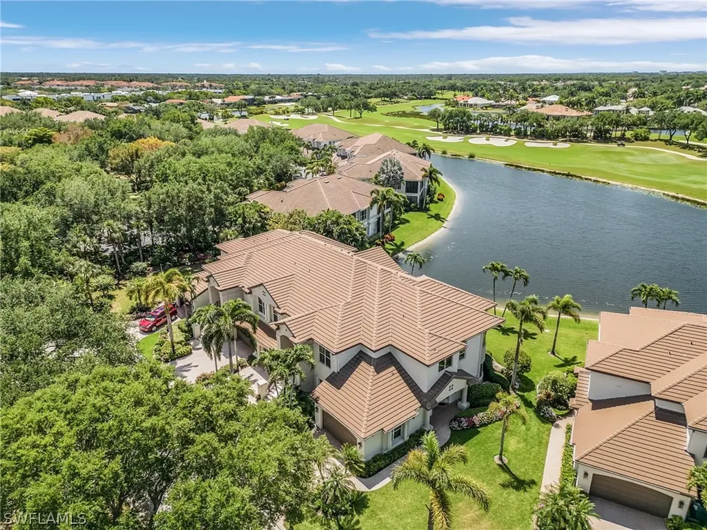 3211 Lancaster Drive Naples FL 34105