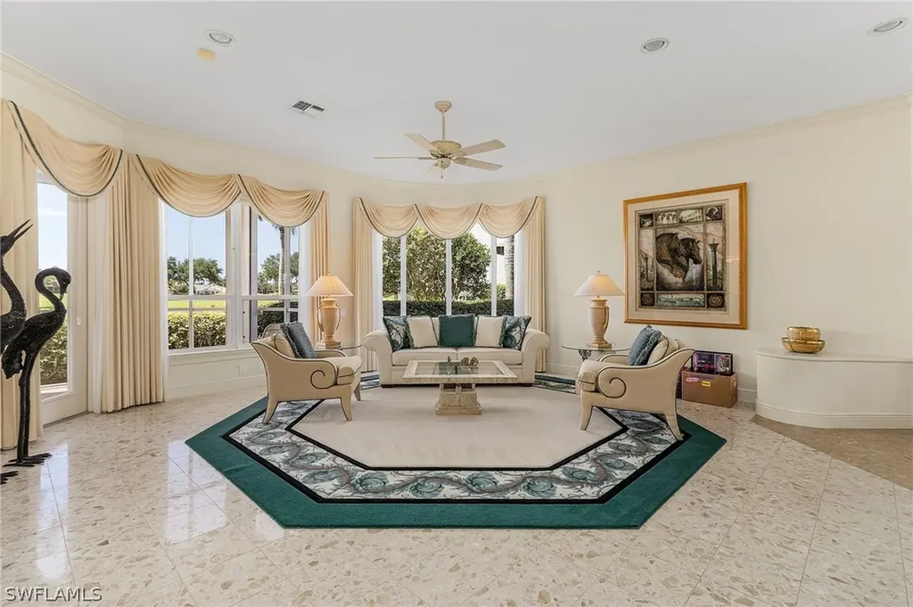 3211 Lancaster Drive Naples FL 34105
