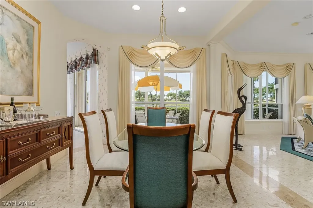 3211 Lancaster Drive Naples FL 34105