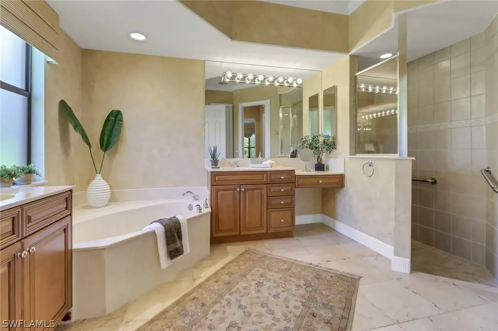 28498 Azzili Way Bonita Springs FL 34135