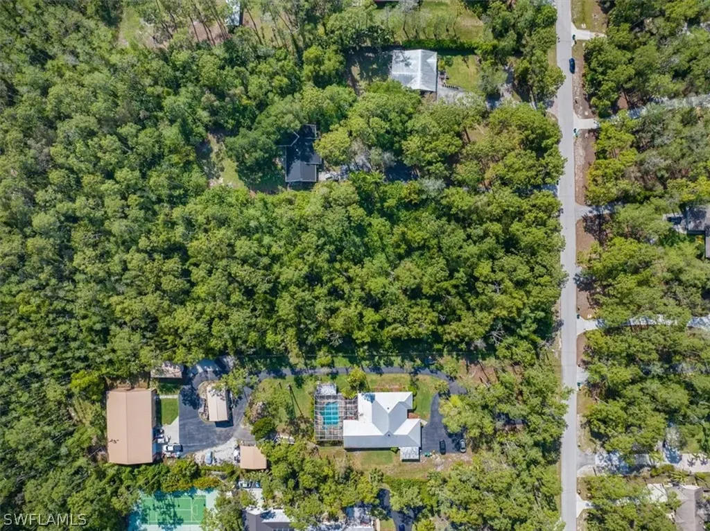 Naples FL, 5080 Hickory Wood Drive