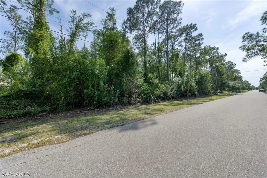 5080 Hickory Wood Drive Naples FL 34119