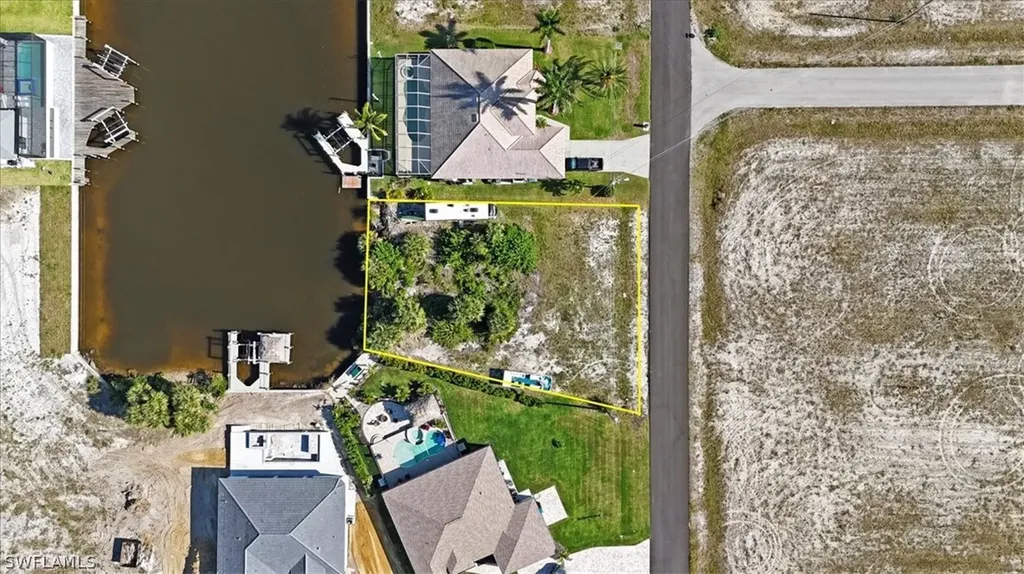 3208 NW 45th Place Cape Coral FL 33993