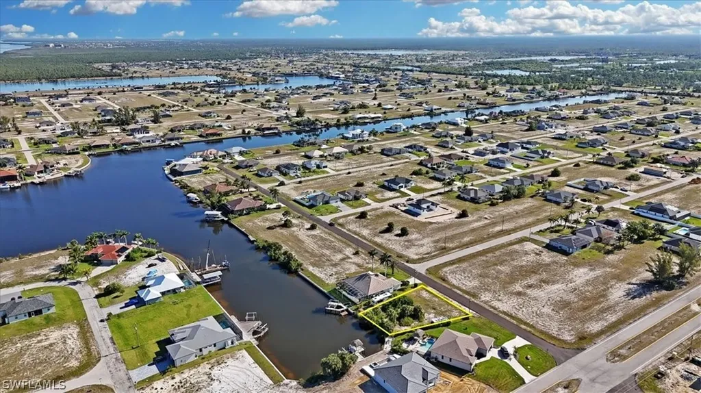 3208 NW 45th Place Cape Coral FL 33993