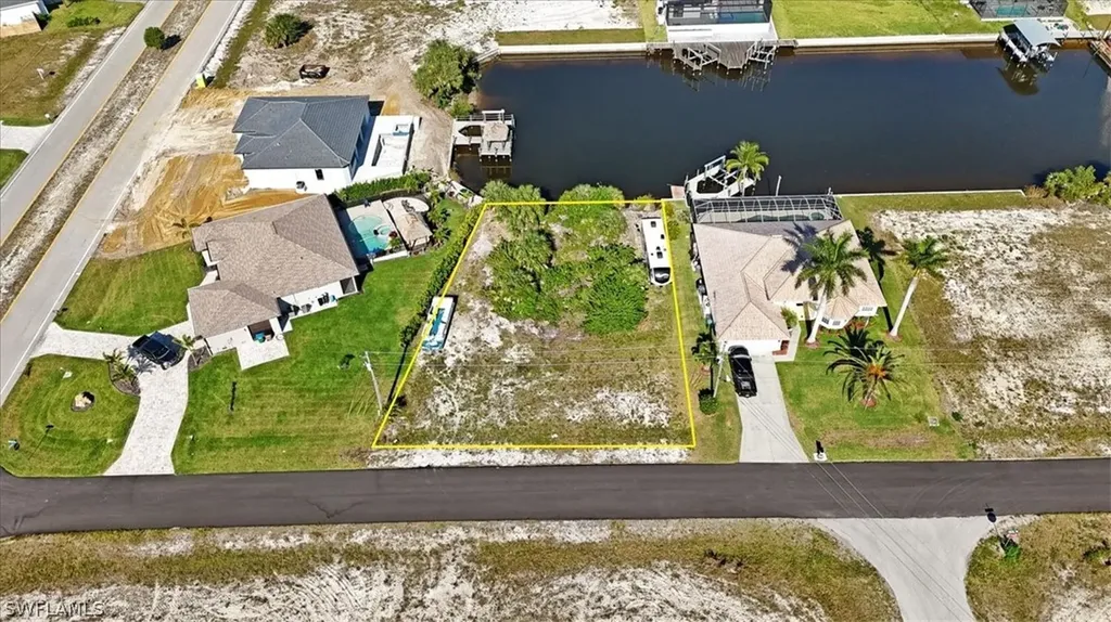 3208 NW 45th Place Cape Coral FL 33993