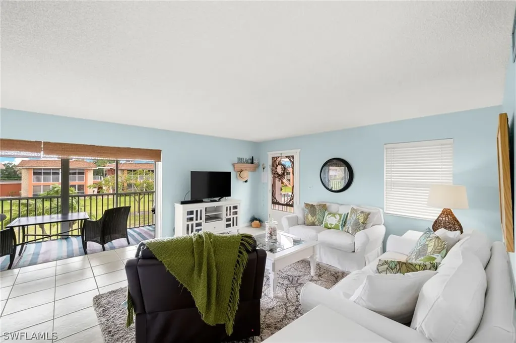 1400 Pompei Lane Naples FL 34103