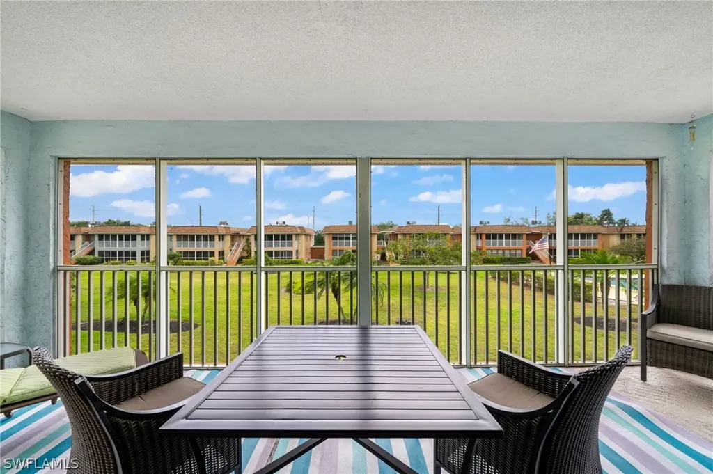 1400 Pompei Lane Naples FL 34103