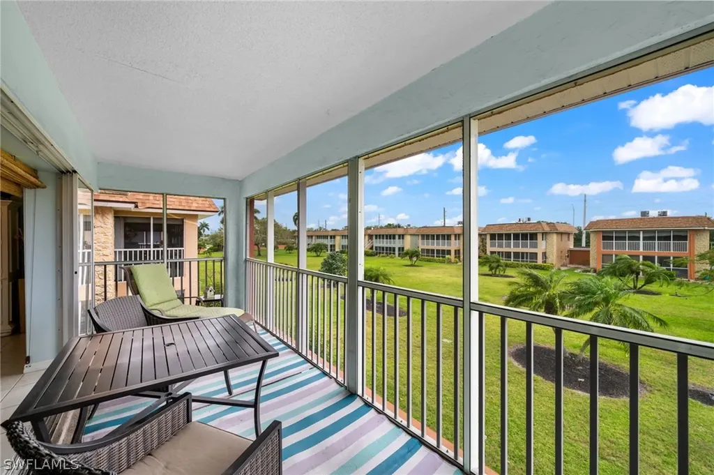 1400 Pompei Lane Naples FL 34103