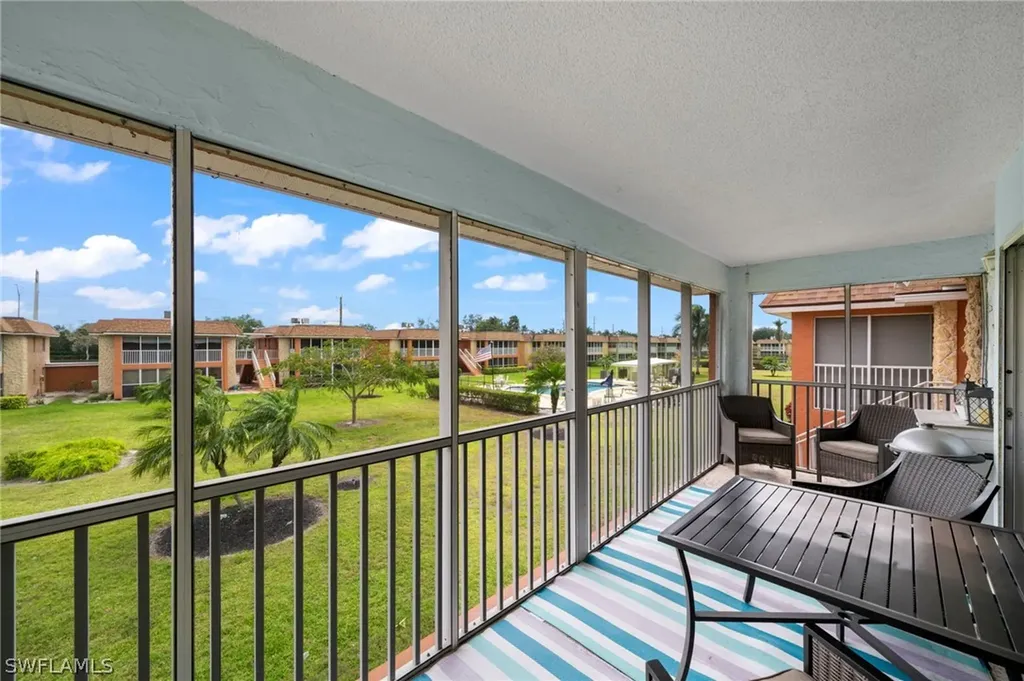 1400 Pompei Lane Naples FL 34103
