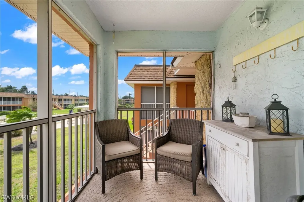 1400 Pompei Lane Naples FL 34103
