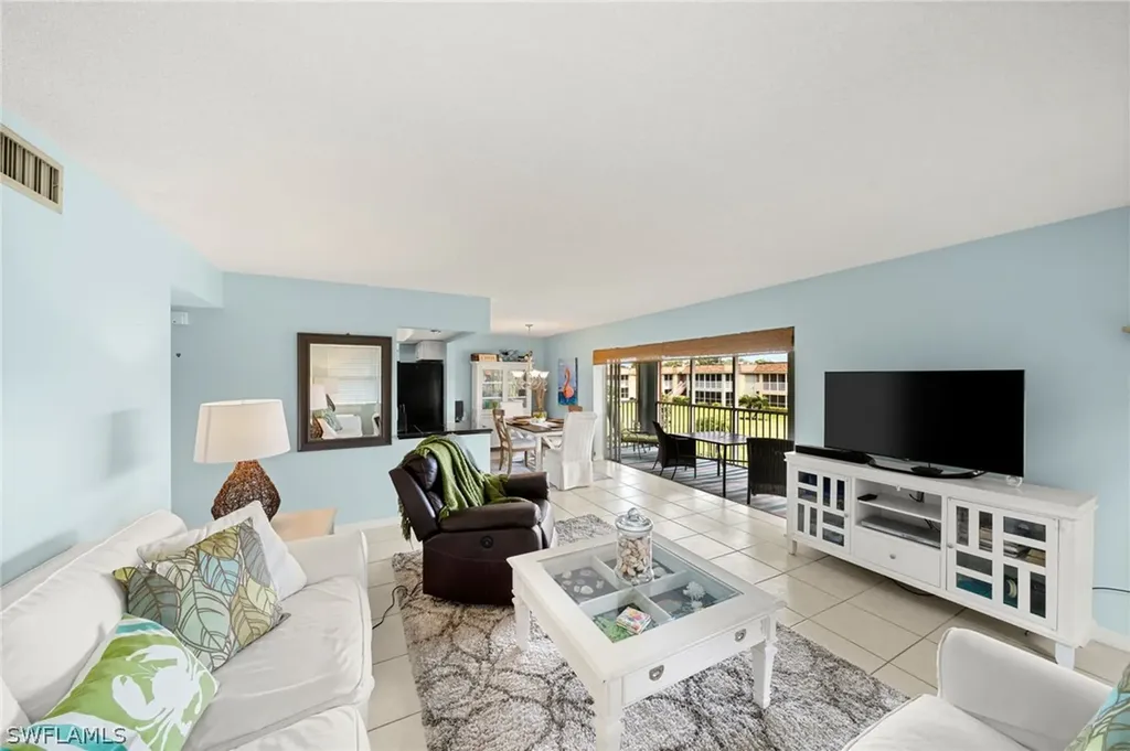 1400 Pompei Lane Naples FL 34103