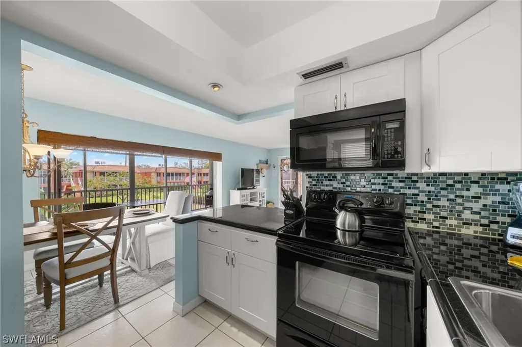 1400 Pompei Lane Naples FL 34103