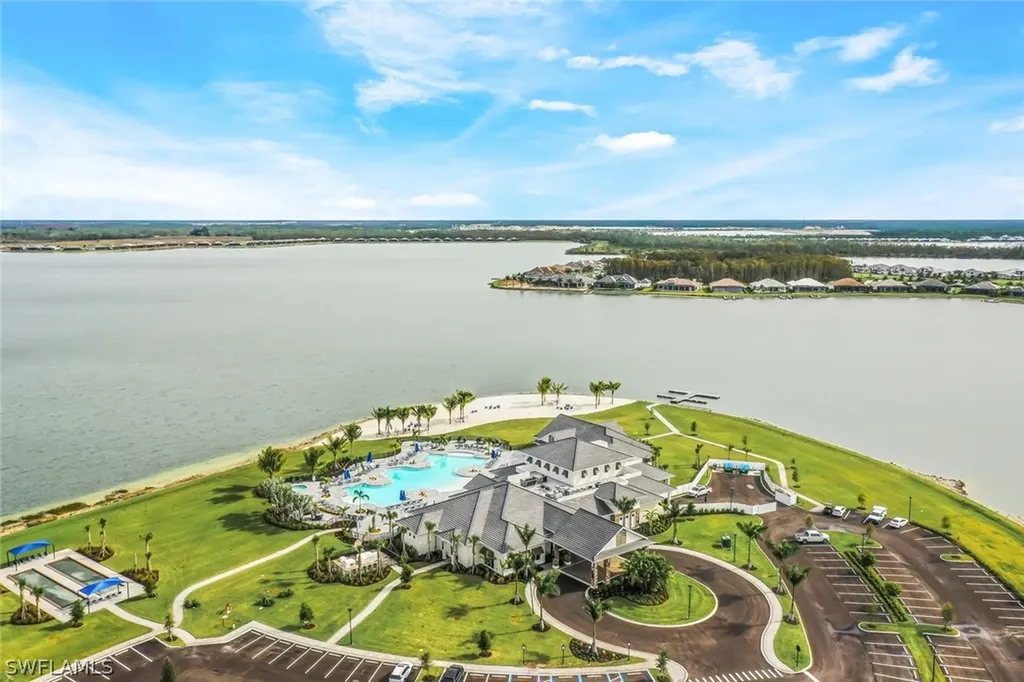 18469 Wildblue Boulevard Fort Myers FL 33913