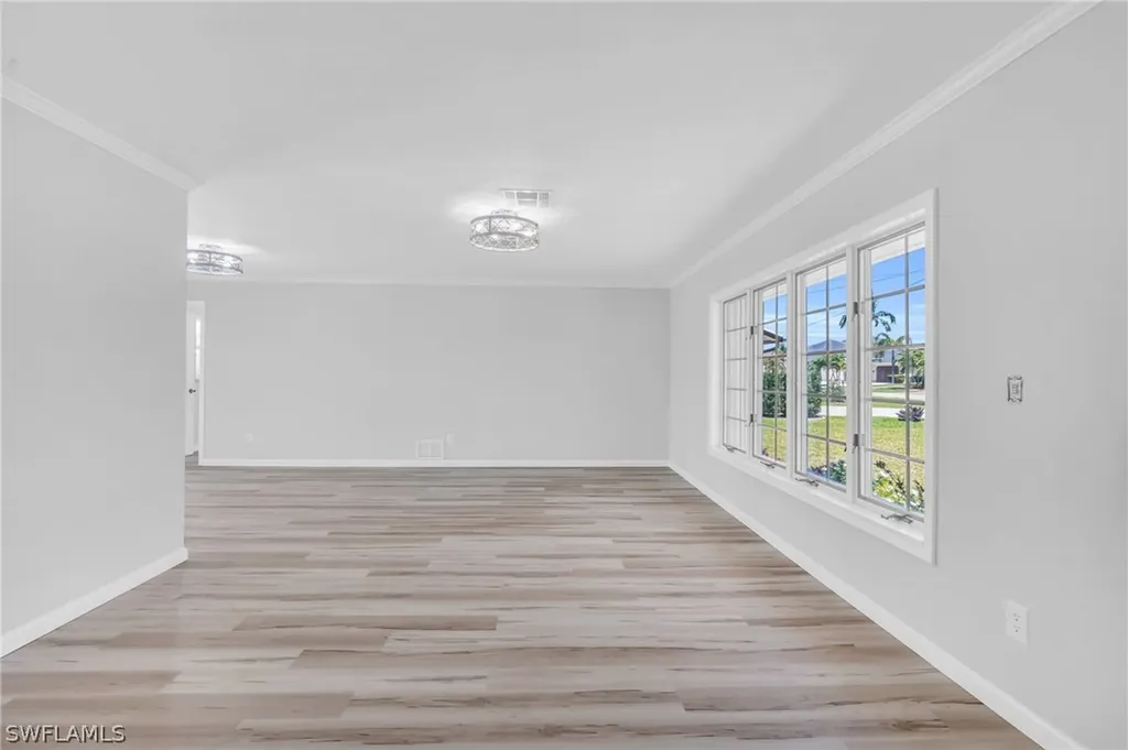 5230 Sarasota Court Cape Coral FL 33904