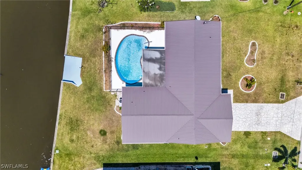 5230 Sarasota Court Cape Coral FL 33904