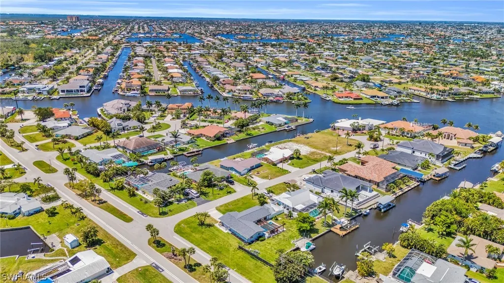 5230 Sarasota Court Cape Coral FL 33904
