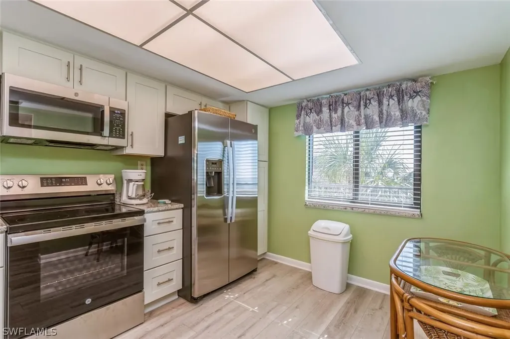 979 E Gulf Drive Sanibel FL 33914