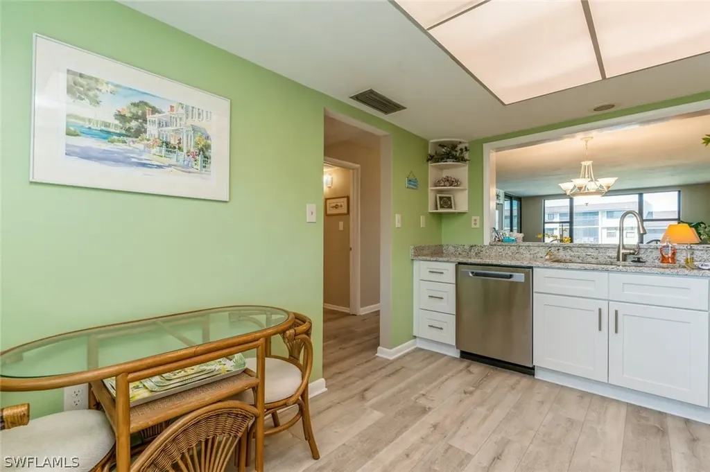 979 E Gulf Drive Sanibel FL 33914