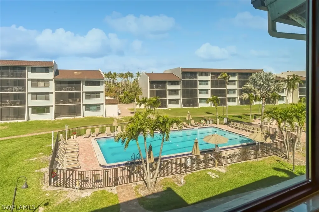 979 E Gulf Drive Sanibel FL 33914