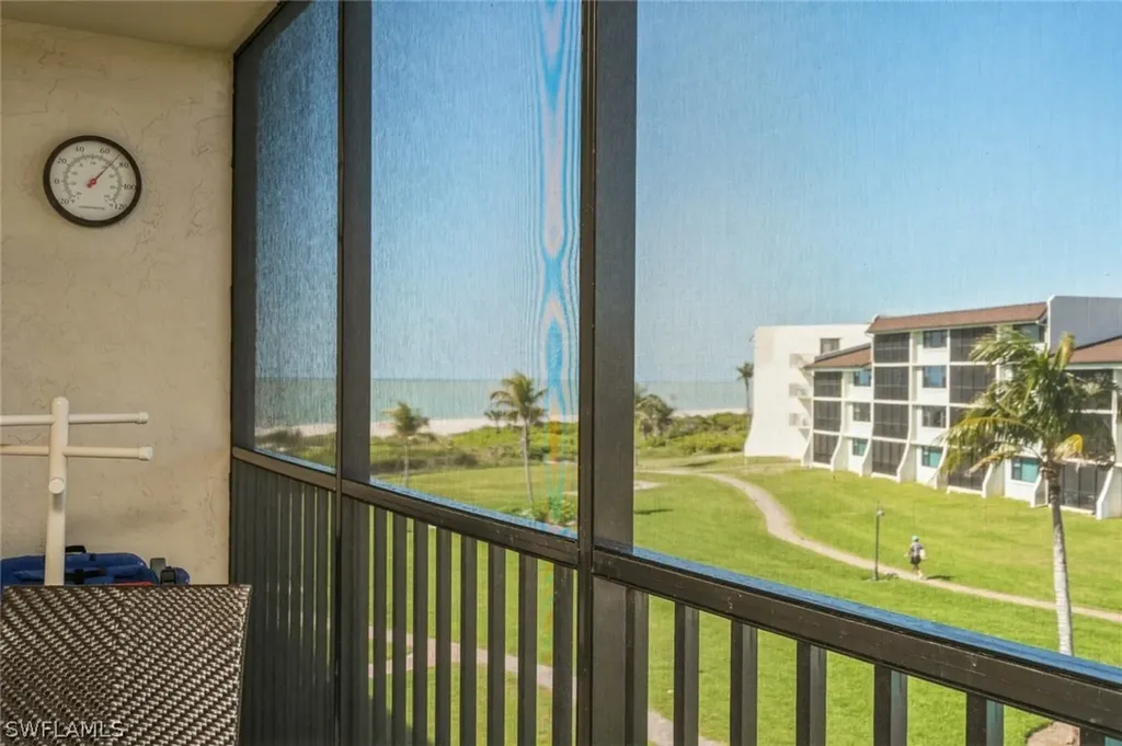 979 E Gulf Drive Sanibel FL 33914