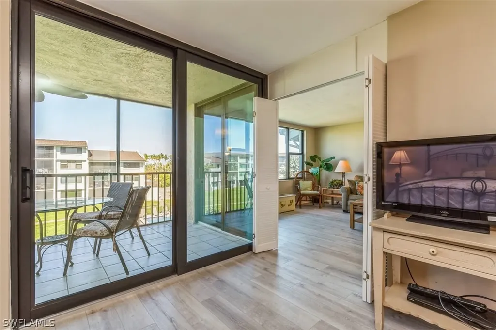 979 E Gulf Drive Sanibel FL 33914