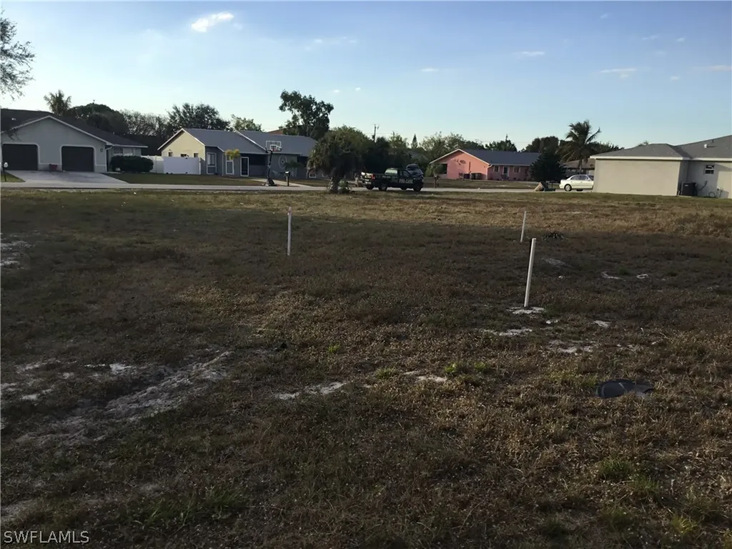 4145 SW 7th Place Cape Coral FL 33914