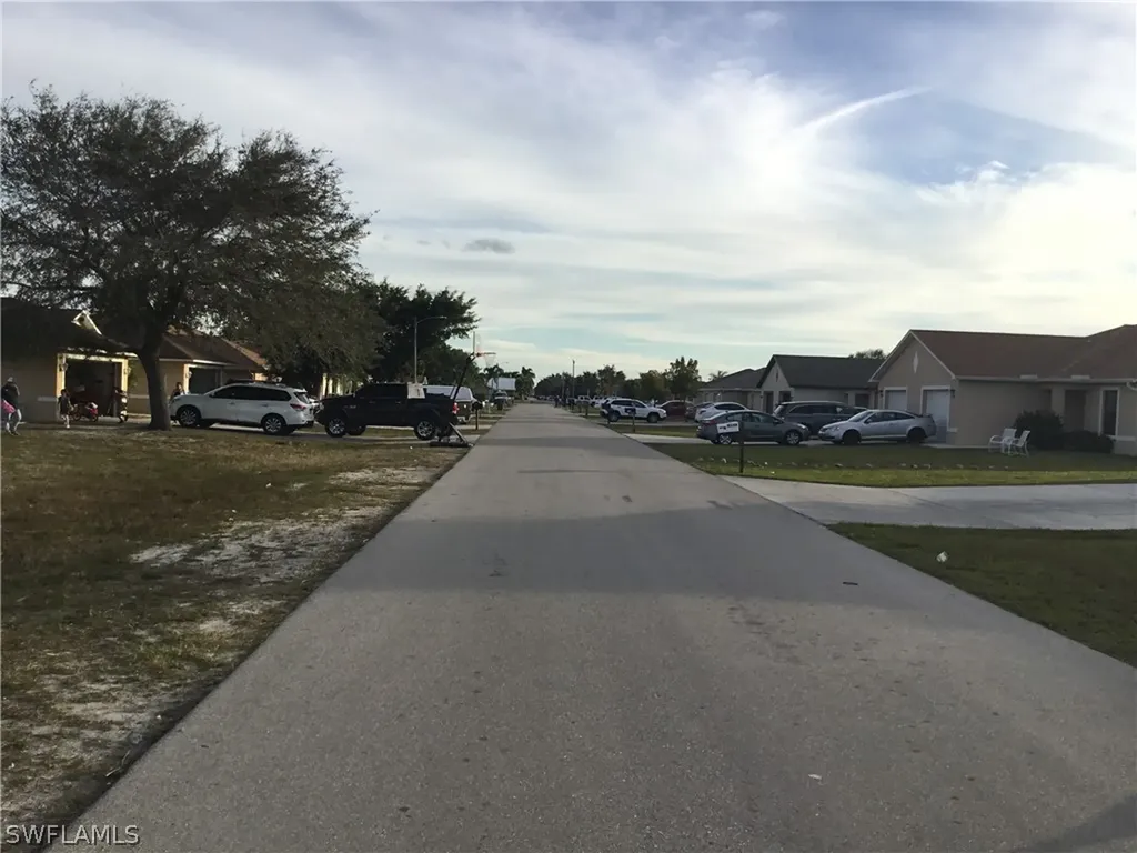 4145 SW 7th Place Cape Coral FL 33914