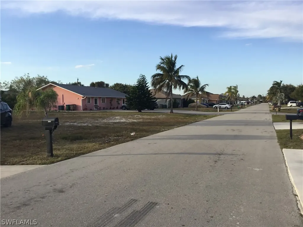 4145 SW 7th Place Cape Coral FL 33914