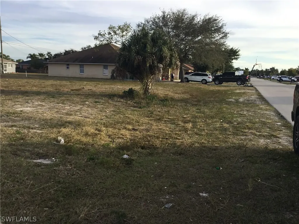 4145 SW 7th Place Cape Coral FL 33914