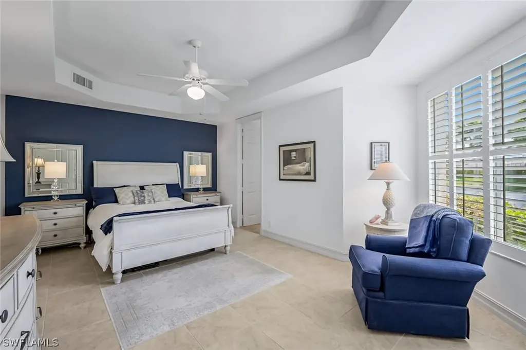 1570 Clermont Drive Naples FL 34109