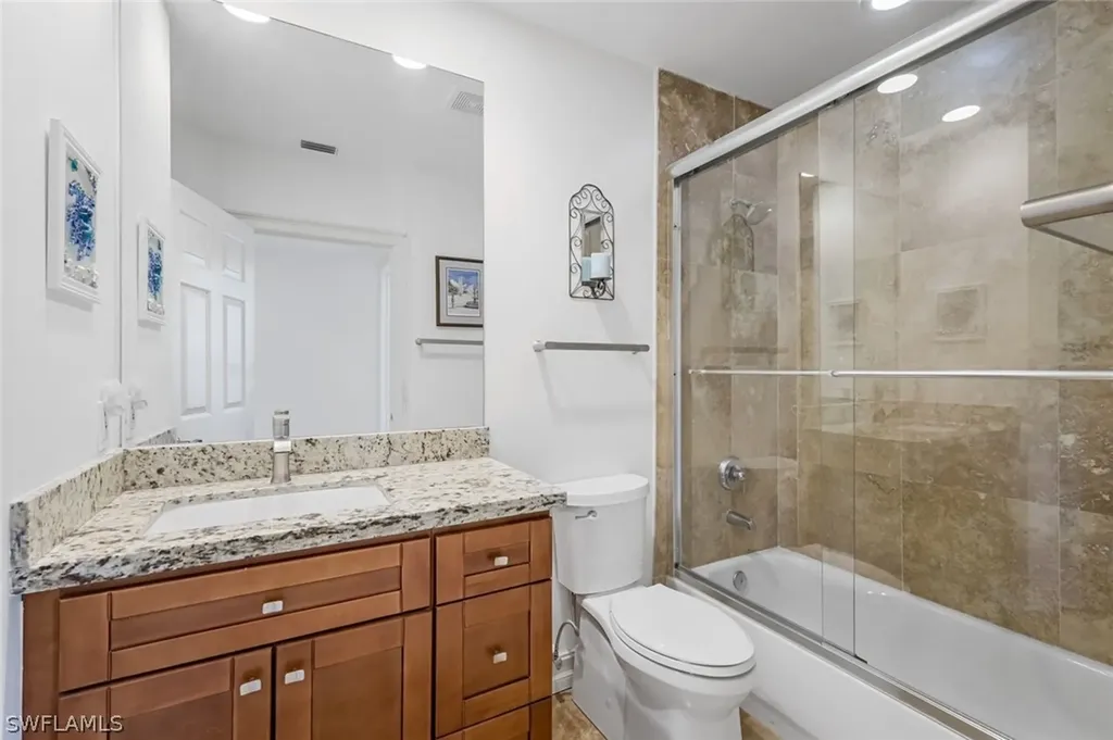1570 Clermont Drive Naples FL 34109