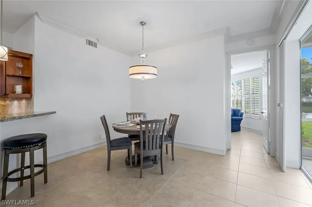 1570 Clermont Drive Naples FL 34109