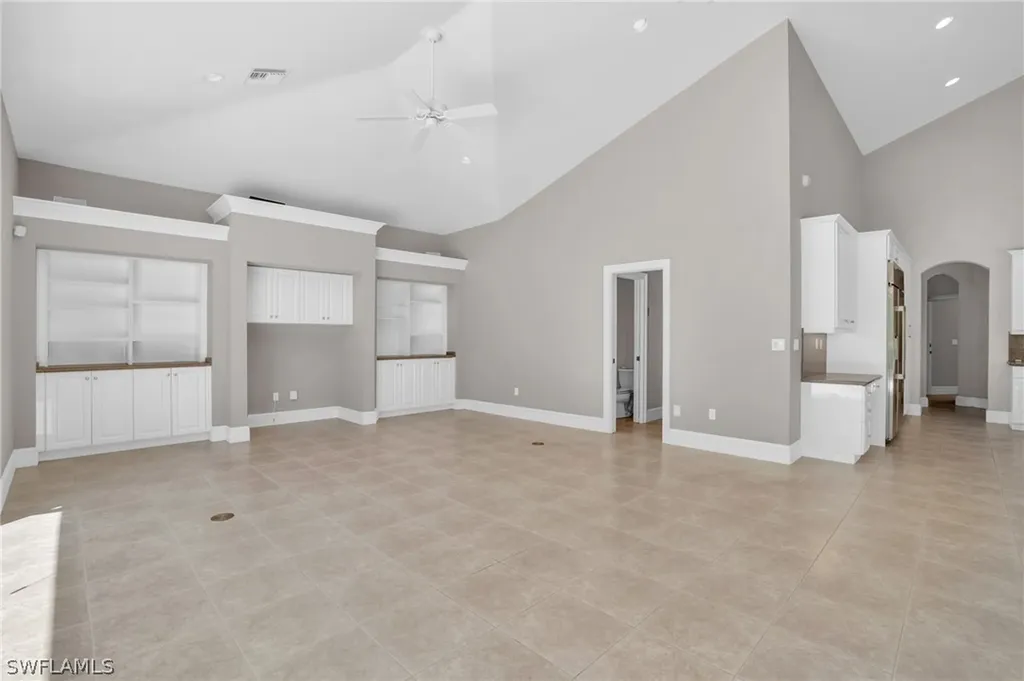 199 Cheshire Way Naples FL 34110